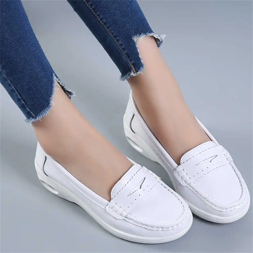 Thick Sole Slipon White Traine - Levels Of Men'S Formal Wear のレビューと価格