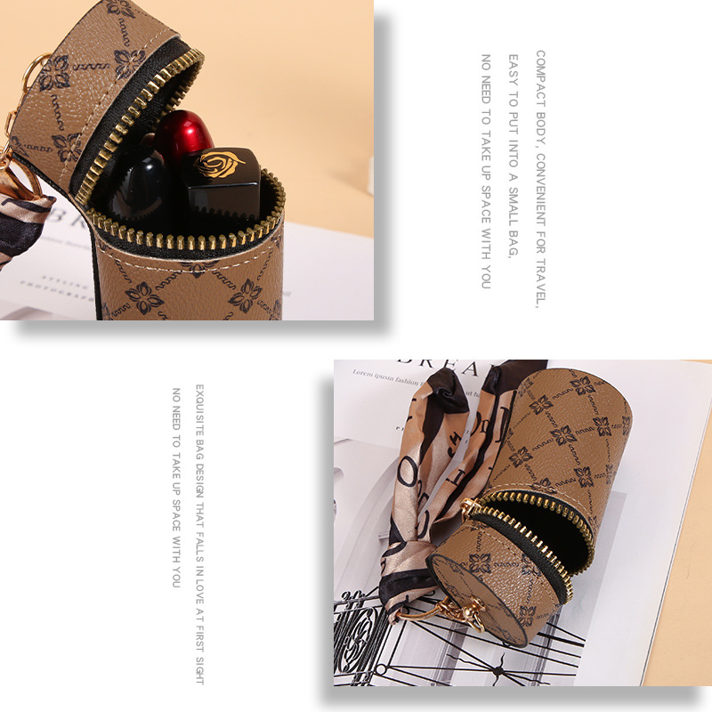 Scarf Pattern Lipstick Keychai - Monogrammed Handkerchief のレビューと価格