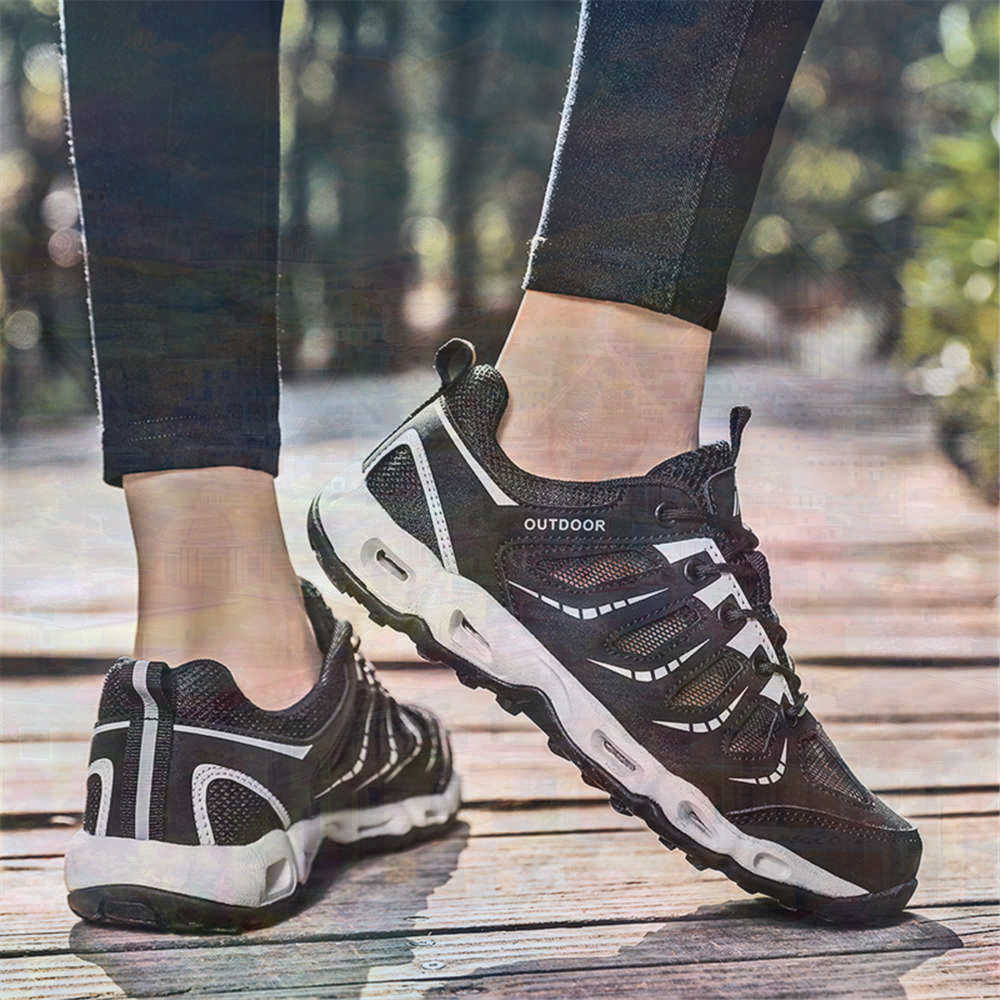 Sumer Round Tip Silver Sneaker - Levels Of Men'S Formal Wear のレビューと価格