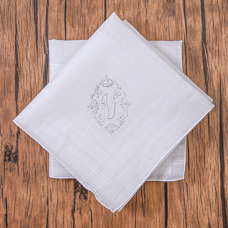 Set of 2pcs Luxurious, Elegant - Monogrammed Handkerchief のレビューと価格